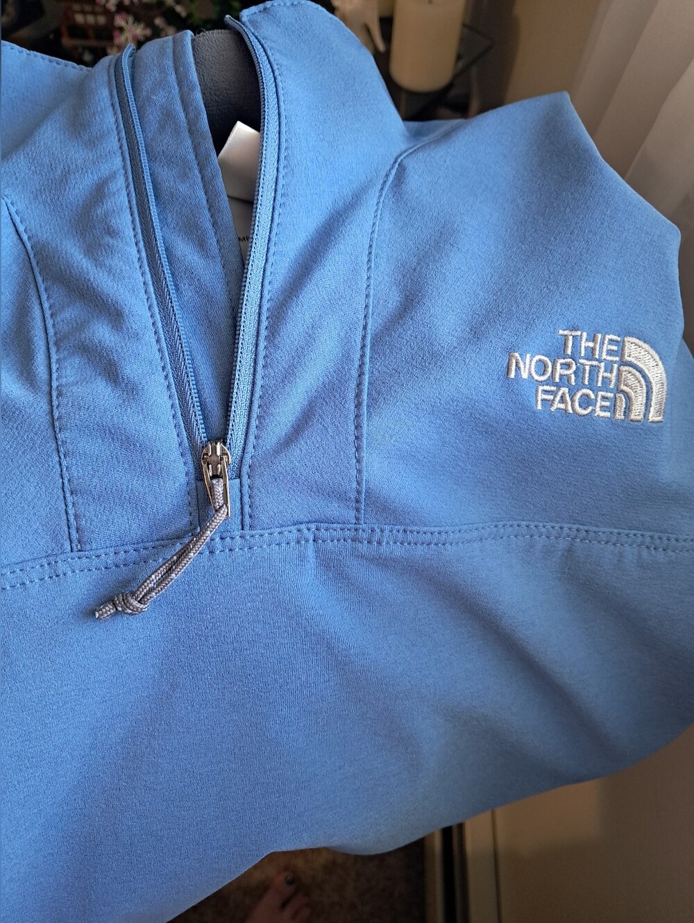 Womens North Face Pullover